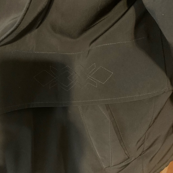 Jacket - Picture 2 of 6